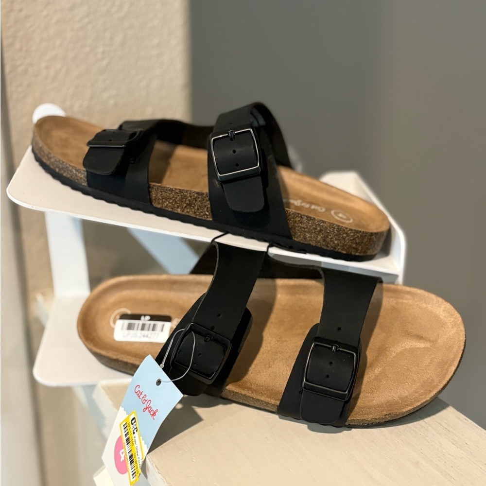 NEW Kids' Drew Black Footbed Sandals - Cat & Jack™ Girl  Sz 4